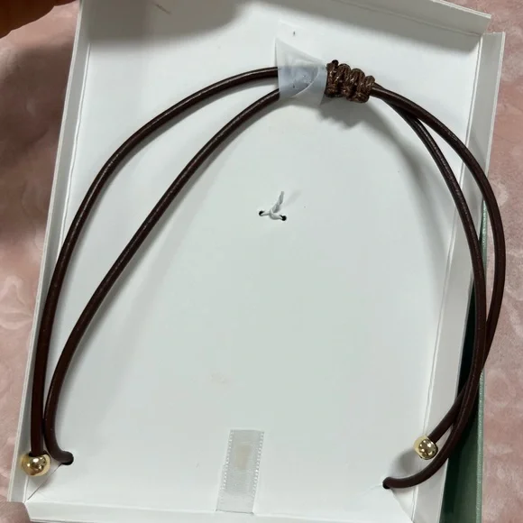 NWT ⚜️🤎⚜️ ATTERRI Genuine Leather Necklace with Jeweled Cross Pendant - Picture 10 of 12